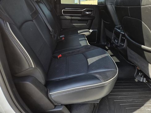 Used 2023 RAM 2500 Laramie AWD/4WD image 32