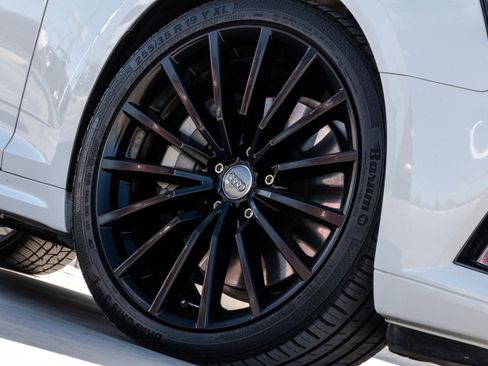 Used 2018 Audi A5 2.0T Premium Plus image 8