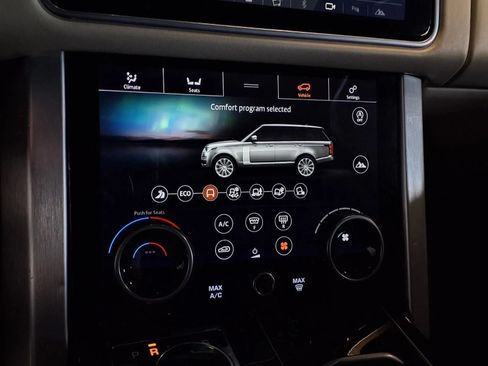 Used 2018 Land Rover Range Rover Supercharged AWD/4WD image 21