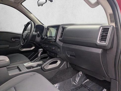 Used 2023 Nissan Frontier SV image 29