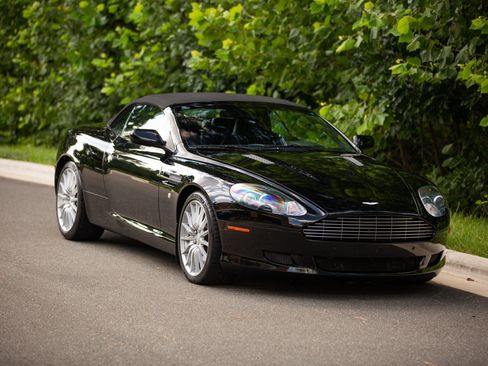 Used 2007 Aston Martin DB9 Volante RWD image 22