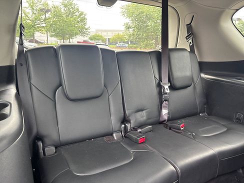 Used 2024 Nissan Armada Platinum w/ Captain's Chairs Package AWD/4WD image 38