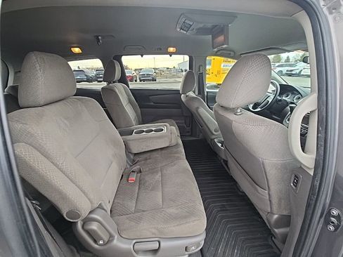 Used 2016 Honda Odyssey SE image 27
