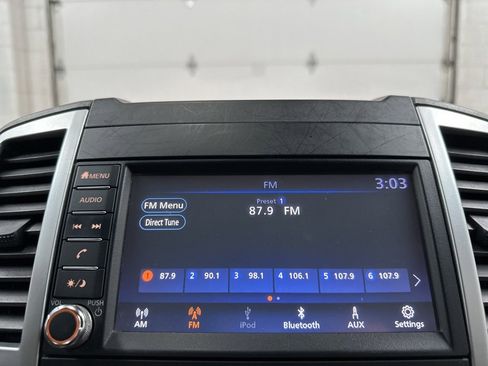 Used 2021 Nissan Frontier SV image 28