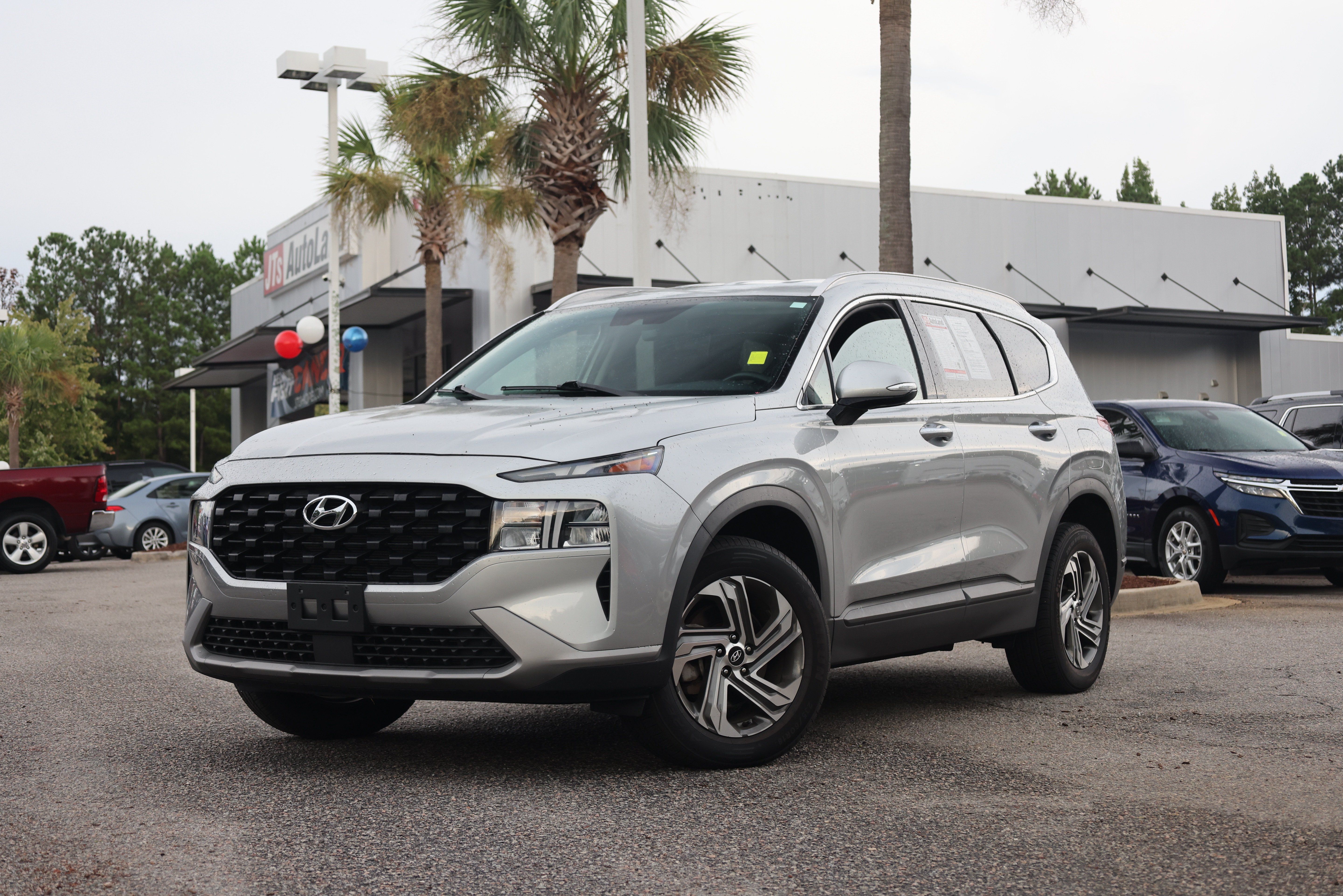 Used 2023 Hyundai Santa Fe SEL AWD/4WD image 1
