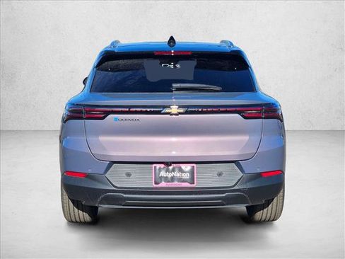 New 2026 Chevrolet Equinox EV LT image 8
