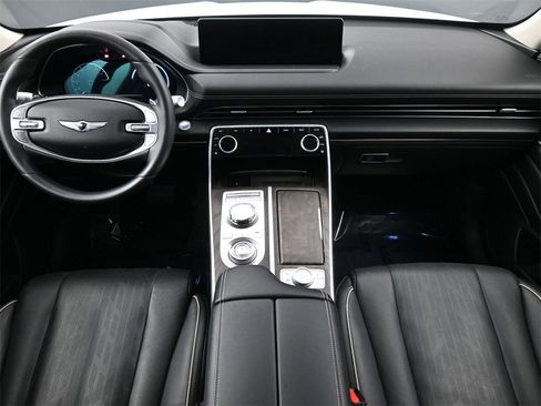 Used 2023 Genesis GV80 2.5T w/ Prestige 20" Package image 4