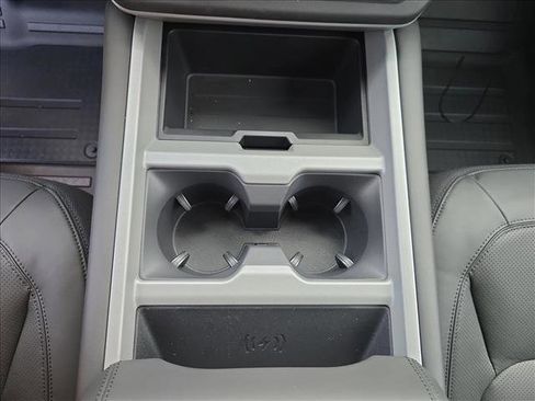 New 2026 Land Rover Defender 130 V8 image 21