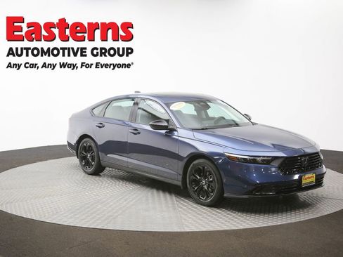 Used 2025 Honda Accord SE image 49