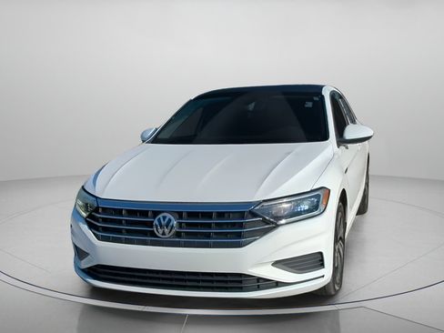 Used 2021 Volkswagen Jetta SEL image 8