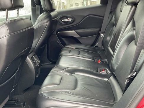 Used 2021 Jeep Cherokee Limited AWD/4WD image 46