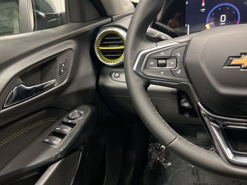 New 2026 Chevrolet Trax LT image 13
