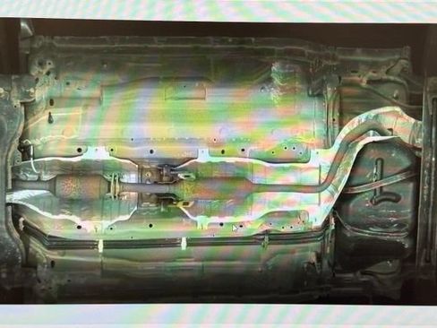Used 2016 Nissan Versa S Plus FWD image 14