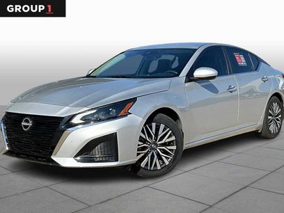 Certified 2023 Nissan Altima 2.5 SV