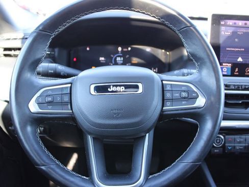 Used 2022 Jeep Compass High Altitude image 30