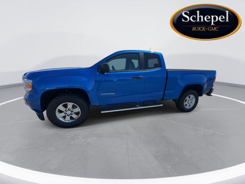 Used 2018 GMC Canyon W/T w/ Convenience Package RWD image 4