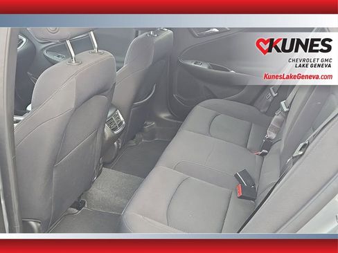 Used 2025 Chevrolet Malibu LT image 15