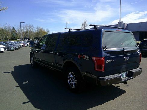 Used 2015 Ford F150 Lariat w/ Equipment Group 502A Luxury image 3