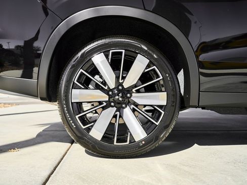 New 2026 Mitsubishi Outlander SE image 10