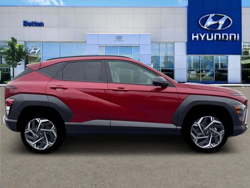 New 2026 Hyundai Kona SEL Premium AWD/4WD image 3