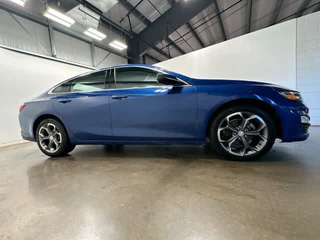 Used 2023 Chevrolet Malibu LT FWD image 3