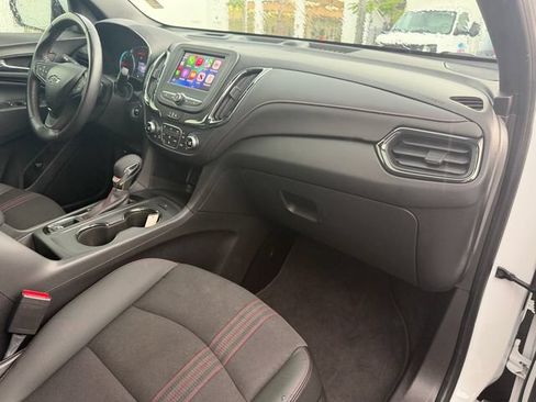 Used 2022 Chevrolet Equinox RS FWD image 15