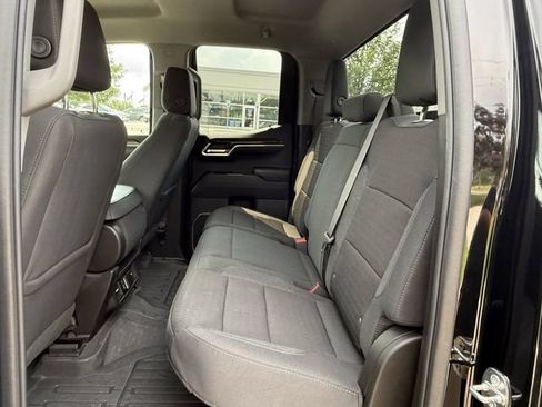 Used 2023 GMC Sierra 1500 Elevation w/ LPO, Elevation Black Package AWD/4WD image 10