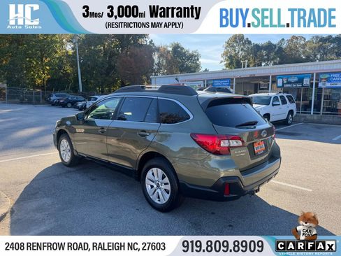 Used 2019 Subaru Outback 2.5i Premium image 3