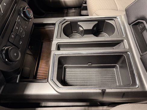 Used 2016 Ford F150 XLT w/ Equipment Group 301A Mid image 46