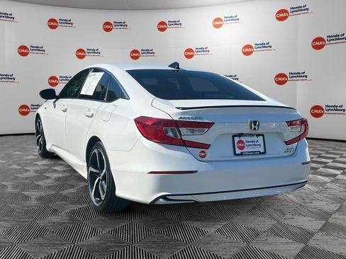 Used 2022 Honda Accord Sport image 3