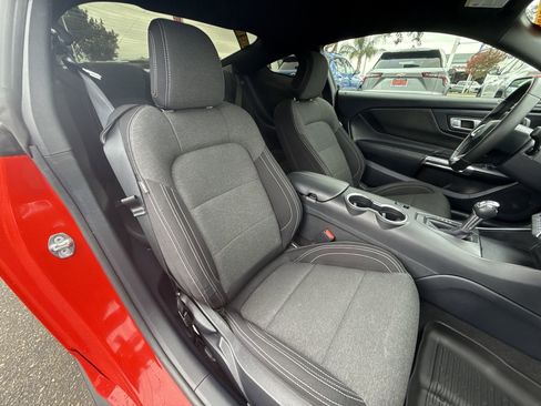 Used 2024 Ford Mustang Coupe image 24