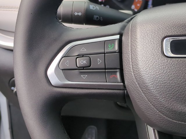 Used 2024 Jeep Compass Limited AWD/4WD image 19