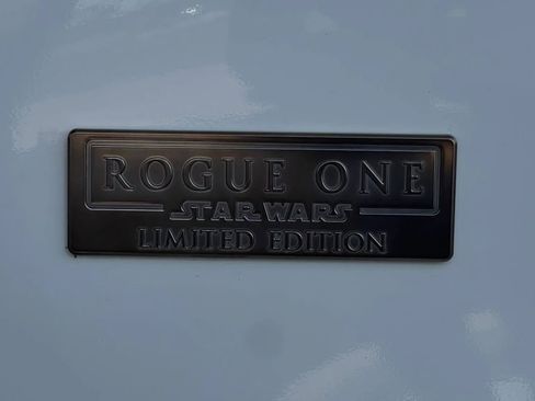 Used 2017 Nissan Rogue SV image 29