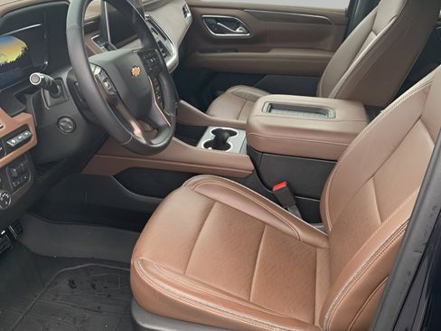 Used 2022 Chevrolet Tahoe High Country AWD/4WD image 8