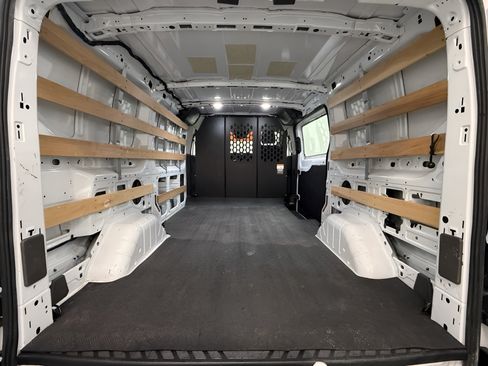 Used 2025 Ford Transit 250 Low Roof w/ Exterior Upgrade Package RWD image 18