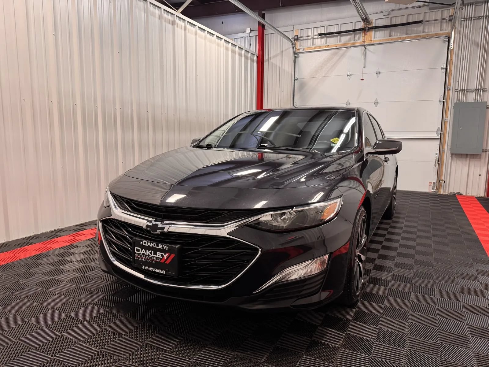 Used 2022 Chevrolet Malibu RS w/ LPO, Floor Liner Package FWD image 9