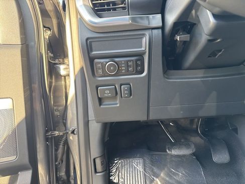 New 2025 Ford F150 Lariat w/ Equipment Group 502A High image 13