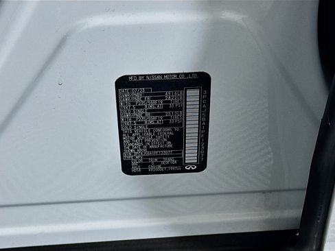 Used 2023 INFINITI QX50 Luxe FWD image 12