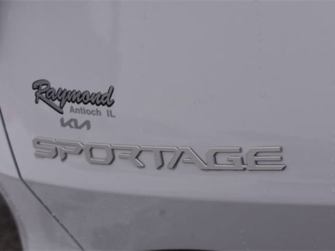New 2026 Kia Sportage EX image 15