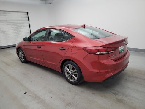 Used 2018 Hyundai Elantra Value Edition FWD image 3