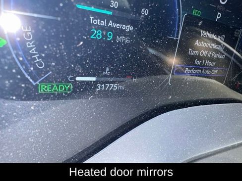 Used 2025 Toyota Sienna Platinum AWD/4WD image 16