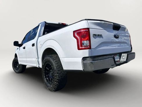 Used 2017 Ford F150 XLT RWD image 4