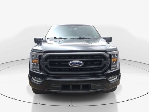 Used 2022 Ford F150 XLT w/ Equipment Group 302A High AWD/4WD image 9