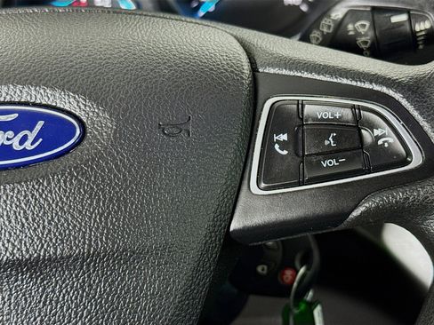 Used 2018 Ford Escape SE FWD image 14