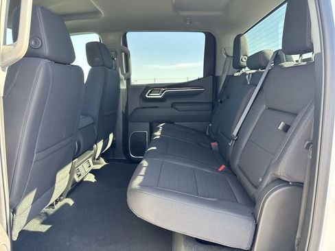 New 2026 GMC Sierra 1500 Elevation image 25