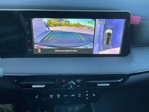 New 2026 Nissan Kicks SR w/ Cold Weather Package image 15