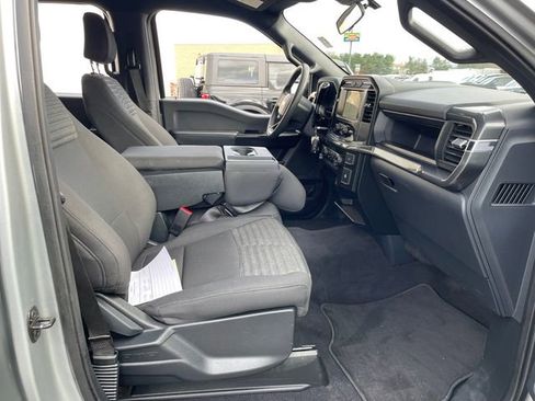 Used 2023 Ford F150 XLT image 39