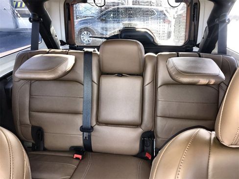 Used 2022 Jeep Wrangler Unlimited Sahara w/ LED Lighting Group image 22