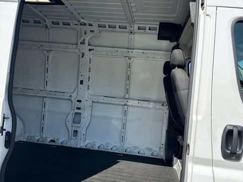 Used 2023 RAM ProMaster 2500 FWD image 22
