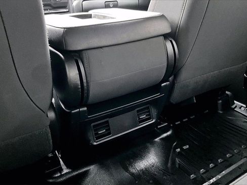 Used 2022 GMC Sierra 2500 Pro w/ Convenience Package image 34